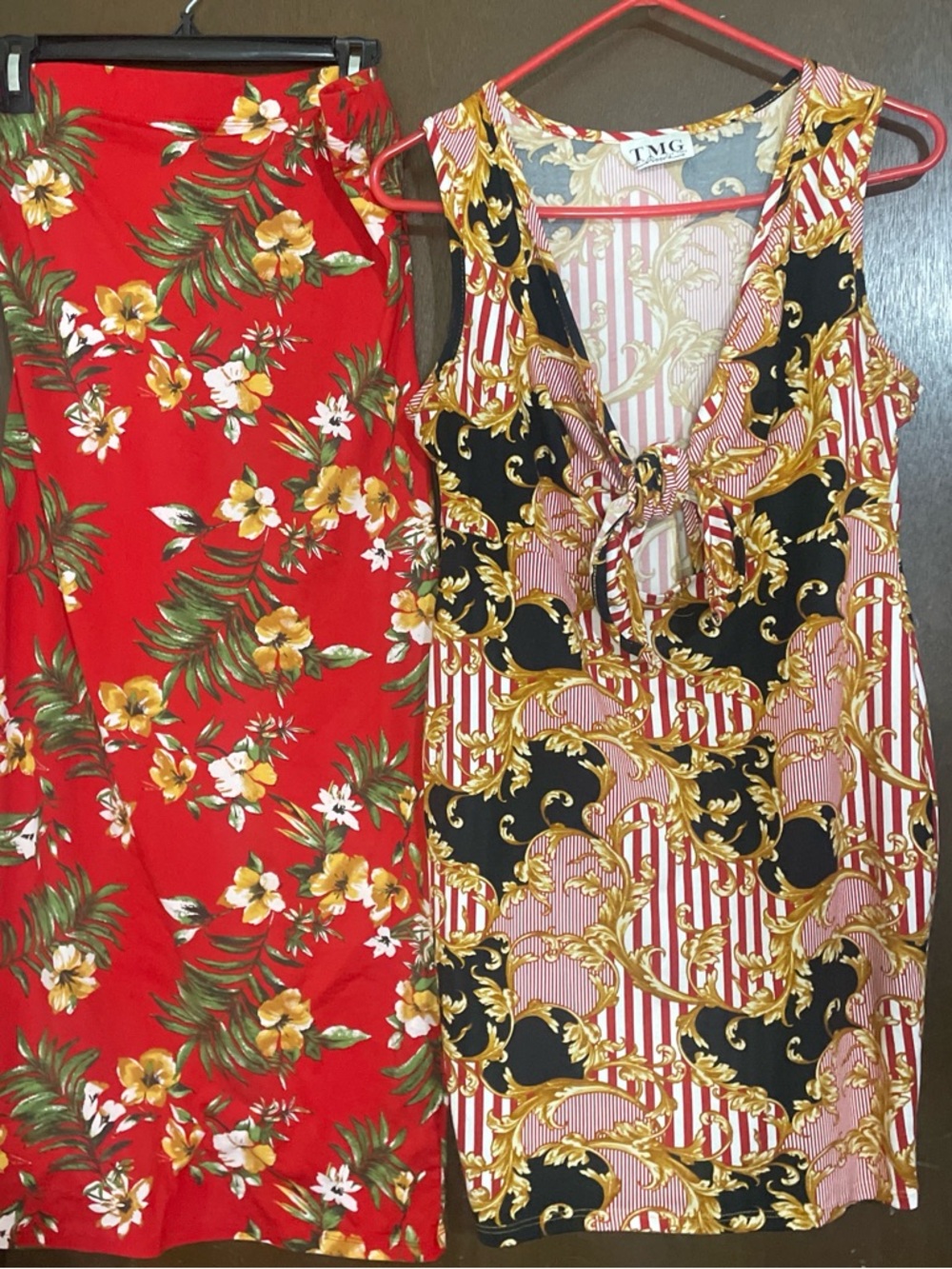 Tropical Red Floral Skirt & Baroque Print Tank Set with Earrings+Bracelet